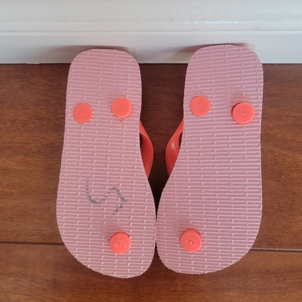 Sandals - Picture 2 of 2